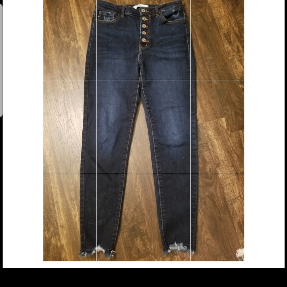 KanCan Jean's size 11/29